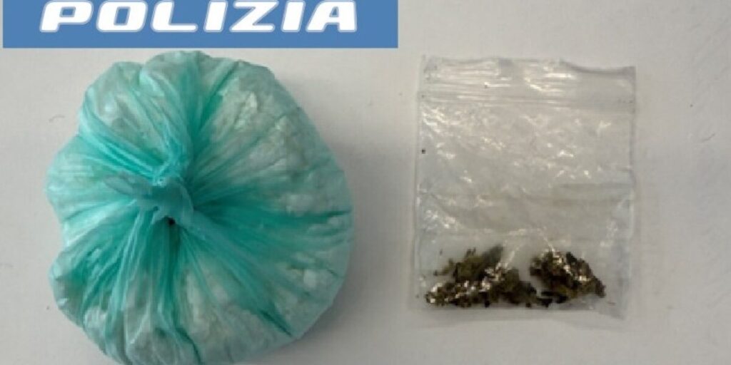 Involucro con 71 grammi di cocaina nascosto negli slip: arrestato un giovane a Catania