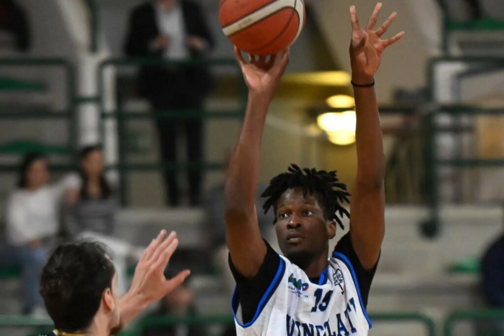 Svincolati Milazzo, confermato il nigeriano Onwuta. Da Venezia arriva Brusaterra