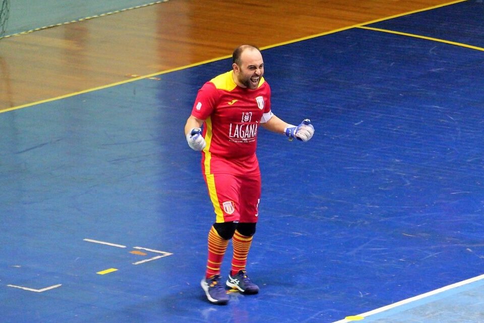 Acr Messina Futsal, Simone Fiumara allena i portieri: “Tarenzi ha grande qualità”