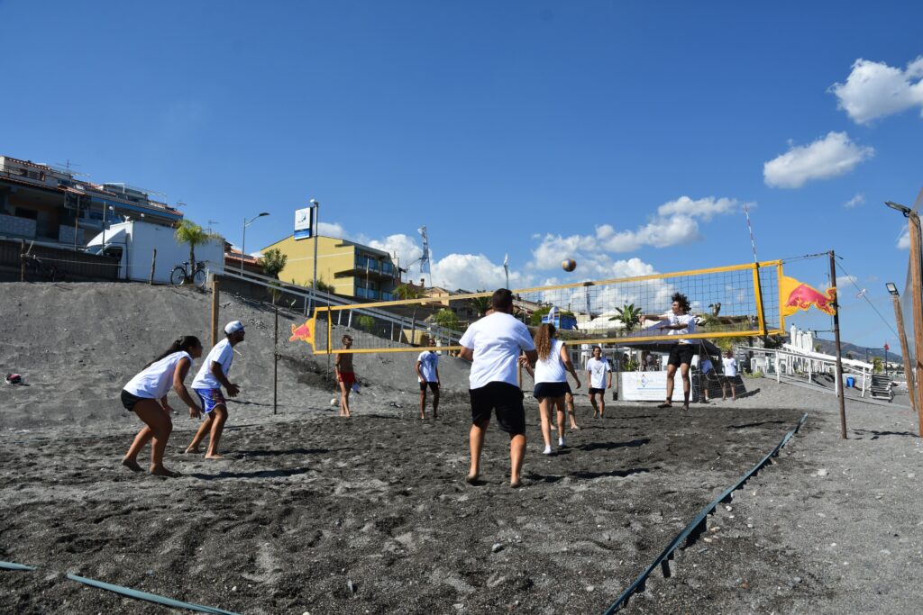 Beach volley, a Santa Teresa di Riva il torneo solidale dell’Associazione Autismo