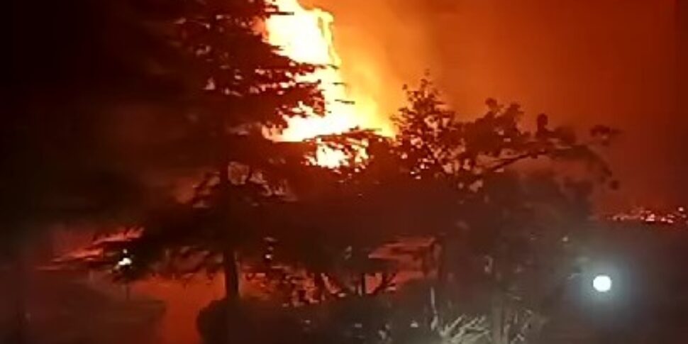 Drammatica notte di fuoco in provincia di Palermo