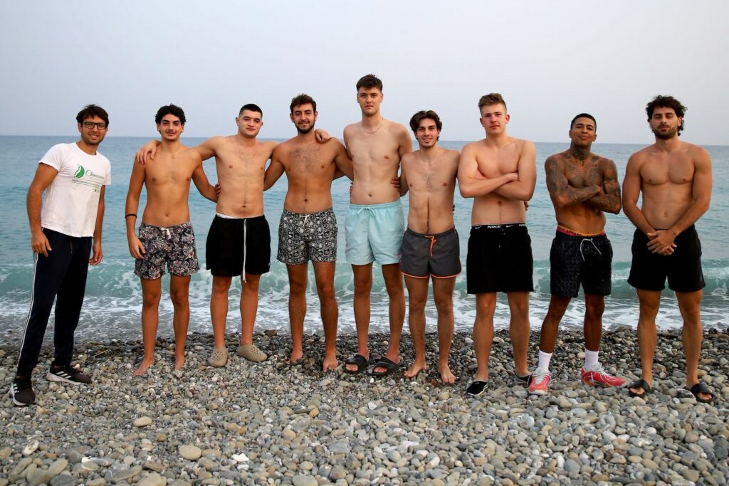 La Nova Basket ha avviato la preparazione tra palasport, palestra e spiaggia