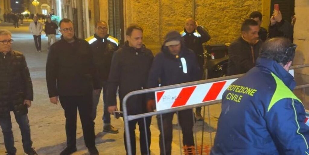«A Niscemi sta franando anche la sanità», l'allarme del sindaco Conti