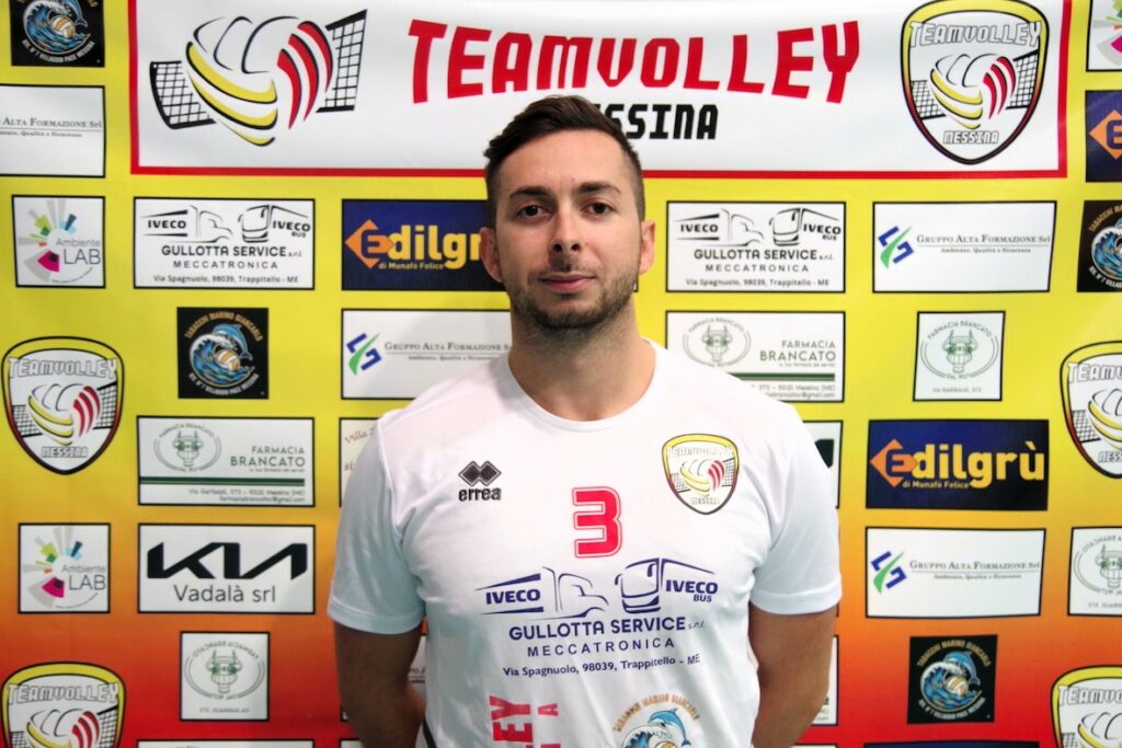 La Team Volley Messina conferma il capitano e libero Riccardo Germanà