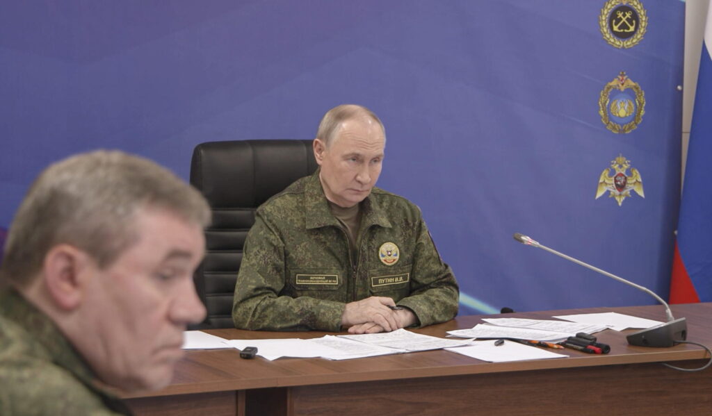 Putin: «Kiev ha aperto vaso di Pandora, risponderemo»