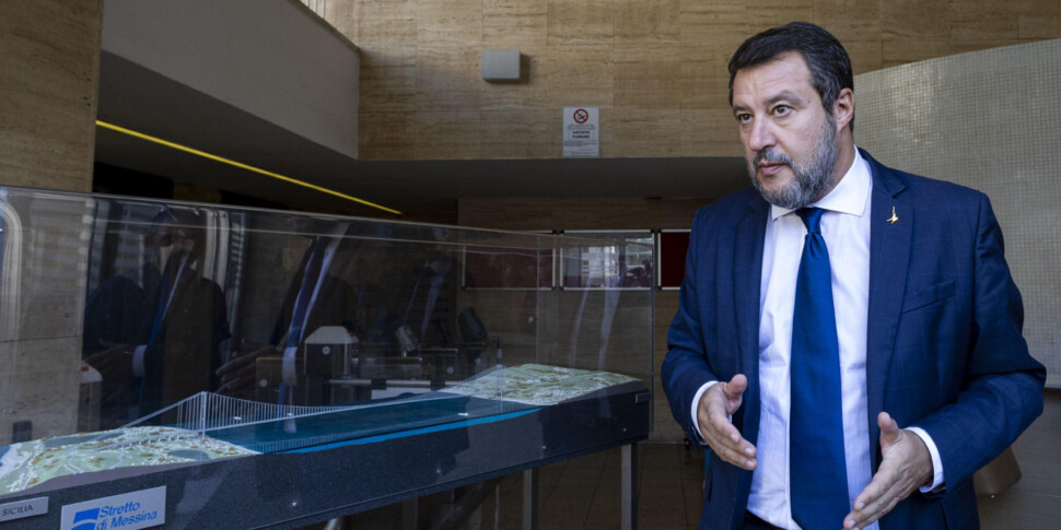 Ponte sullo Stretto, Salvini: «In autunno l'apertura dei cantieri»