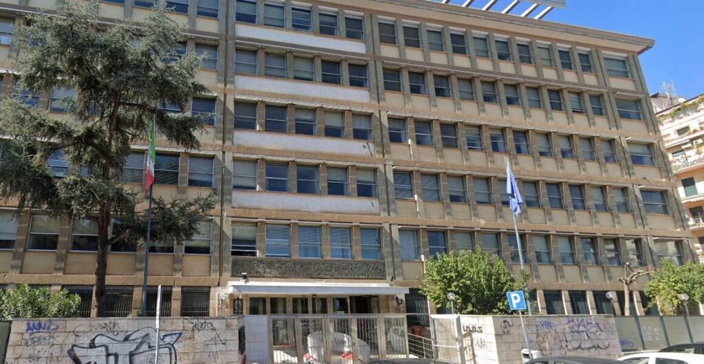 Truffe ai pensionati in Sicilia, l’allarme dell’Inps: «Controllate email, recapiti e modifiche su MyINPS». Ecco cosa fare
