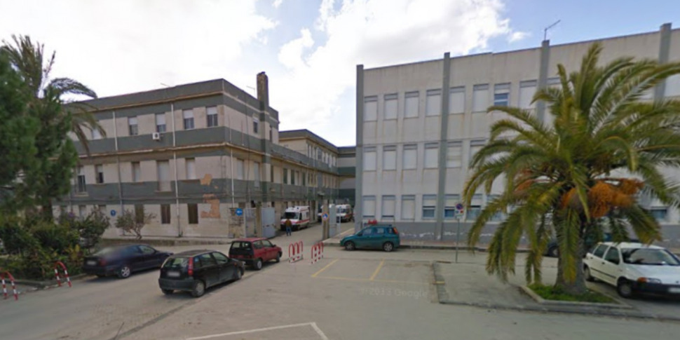 Ospedale di Niscemi, il sindaco Conti: «Tante inefficienze, pronti a protestare»