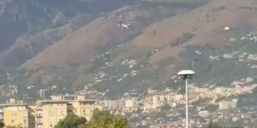 Palermo, maxi controlli della polizia a Falsomiele dopo l'aggressione agli agenti