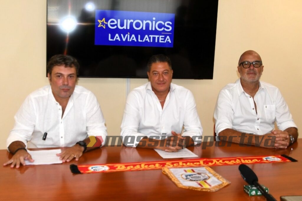 La Via Lattea supporta la Messina Basket School. Una divisa celebrerà la città
