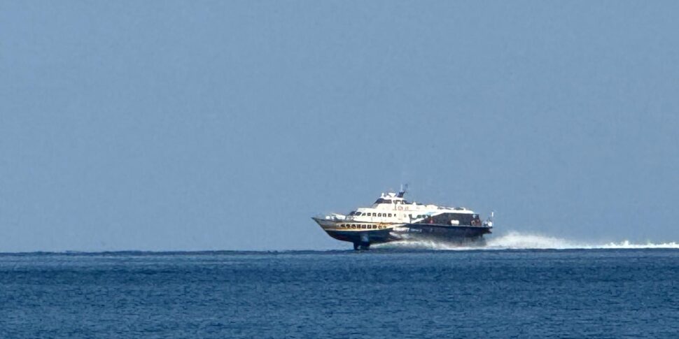 Isole minori, Musolino: la Regione non sottoscrive le convenzioni. Grasso: trasporto gratis per operatori 118