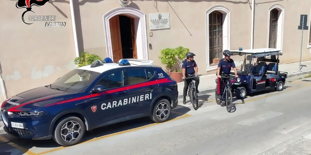 «Casa a luci rosse» a Lascari, coniugi accusati di sfruttare la prostituzione: centinaia i clienti