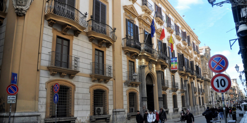 Palermo, Lagalla torna in Consiglio. Maggioranza alla prova
