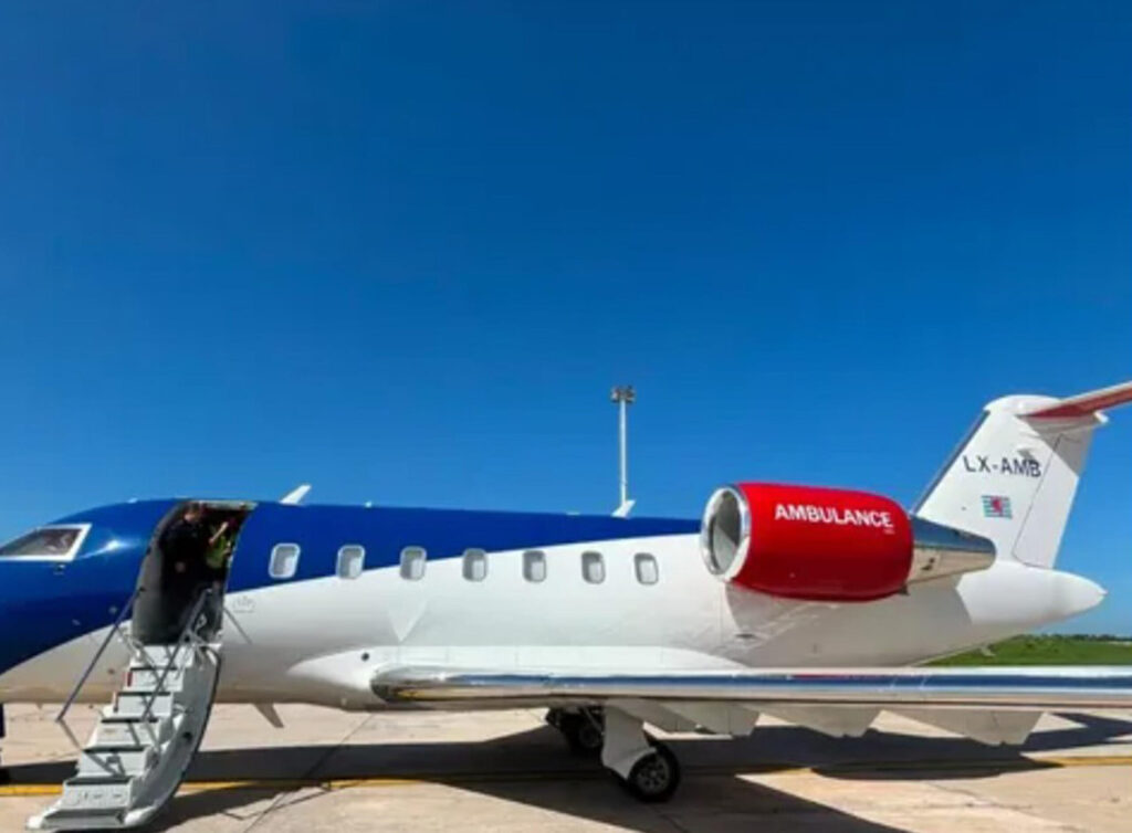 L'aereo con Di Battista atterrato a Ciampino
