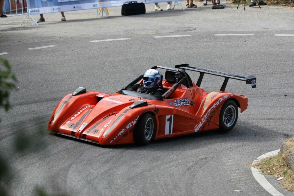 In 94 allo Slalom di Ucria. Gli appassionati attendono le tre manche di gara
