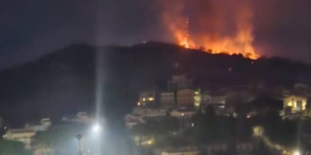 L'incendio di Ciminna, è morto il giovane di 26 anni ustionato mentre fronteggiava il rogo