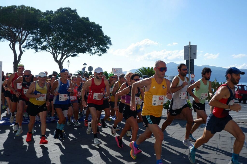 “24° Eolie Running Tour”: Lollo e Garbujo brindano nella tappa di Salina