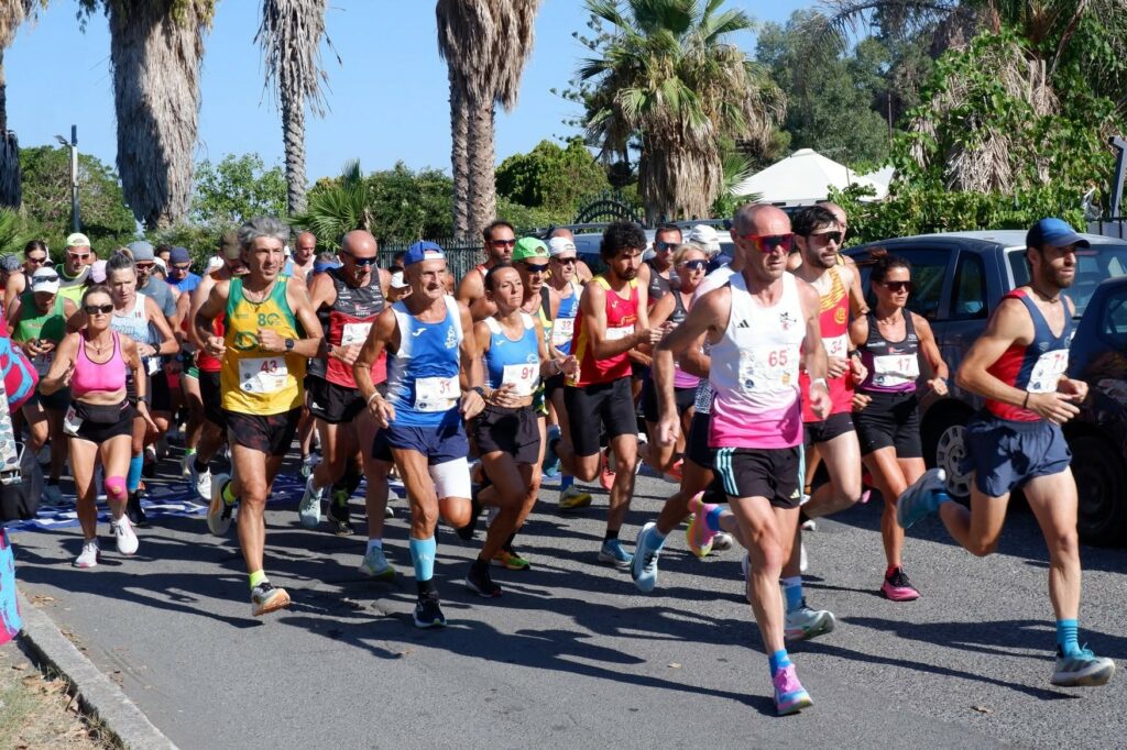 Antonino Lollo e Patrizia Garbujo trionfano al “24° Eolie Running Tour”