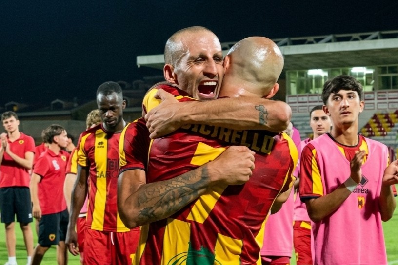 Igea Virtus, rimonta da impazzire: Vibonese ribaltata 4-3 in quindici minuti