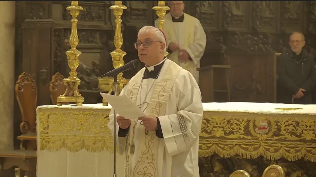 Biancavilla, scontro tra il sindaco e l’arcivescovo: pace è fatta
