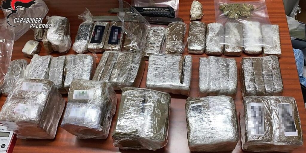 La scia di violenza a Palermo. «L’hashish è in una lavanderia», ma i 44 chili sparirono nel nulla