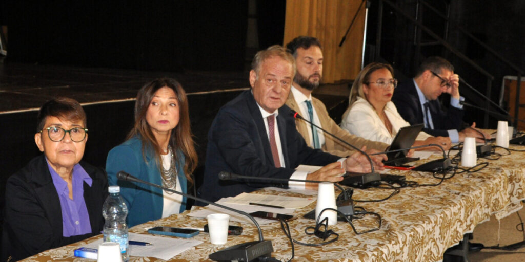«Buchi e scandali alla Sas»: l’Antimafia va all’attacco