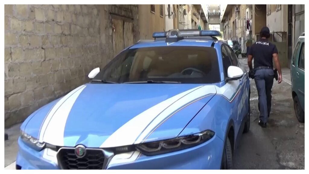 Un complimento non gradito e scatta la rissa a bordo della nave: 13 denunciati