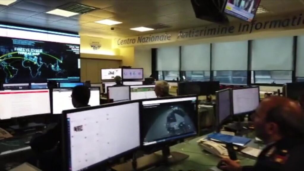 Monito dell'intelligence europea: la Russia colpirà a breve