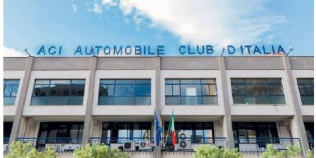 Aci, il feudo di Fratelli d’Italia. Il manager voleva riconquistarlo