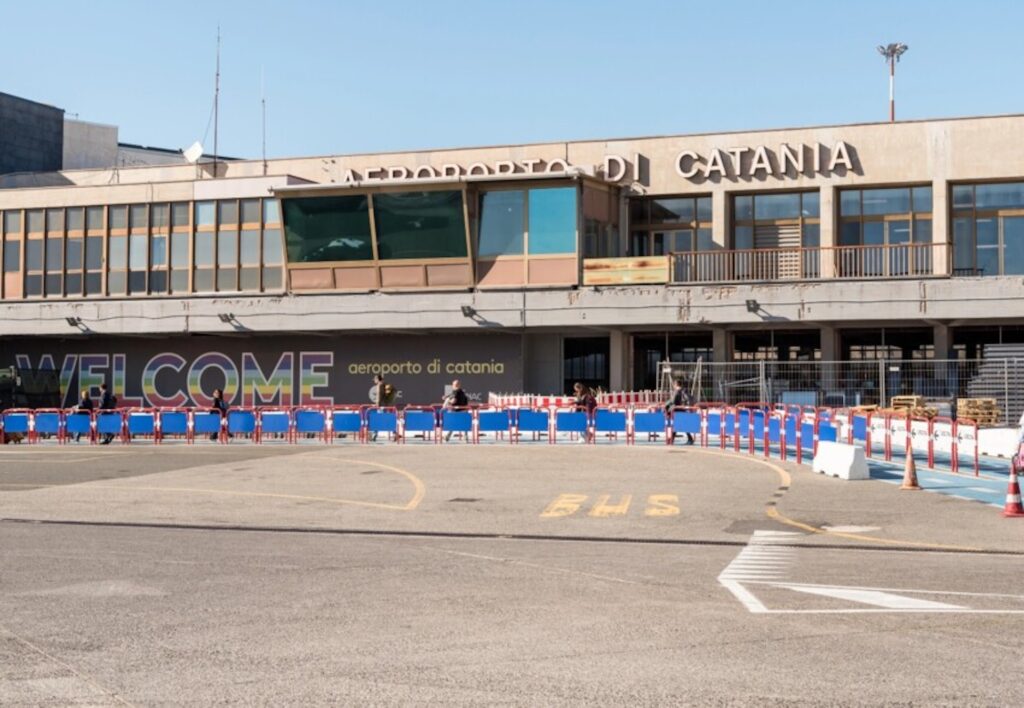 Riaperti gli spazi aerei, l’aeroporto di Catania torna operativo