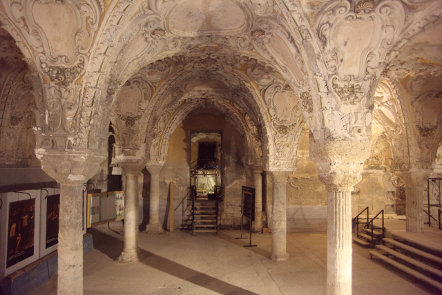 ExpoArte dei Due Mari 2026:  taglio del nastro inaugurale domani nella Cripta del Duomo