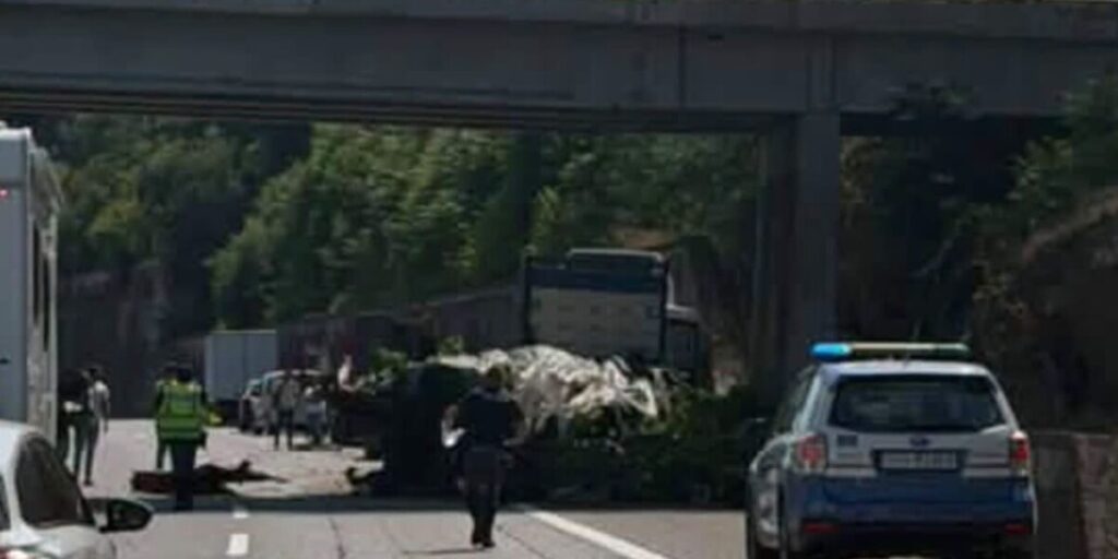 Tragico incidente sulla A18 Messina-Catania: morto un camionista, traffico in tilt