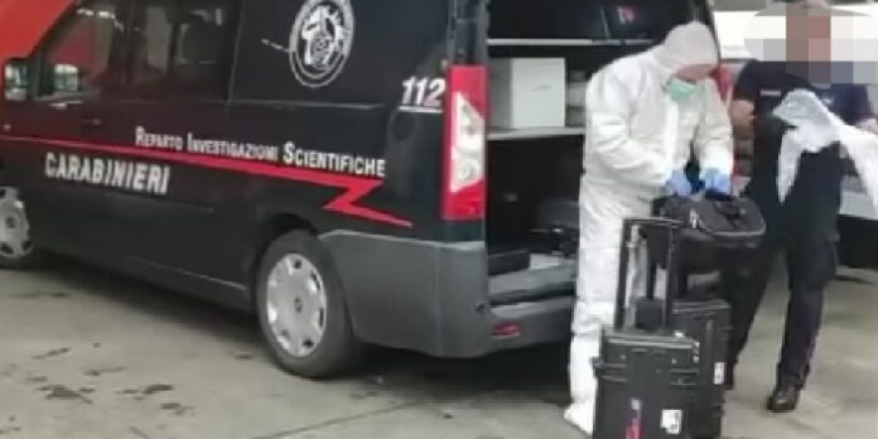 Riposto, sopralluogo dei Ris nella casa di Noemi Impellizzeri, la giovane trovata impiccata e bruciata