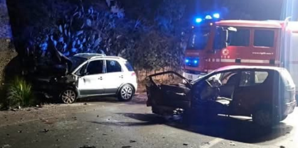 Scontro frontale sulla Palermo-Agrigento: 4 feriti, grave un bimbo