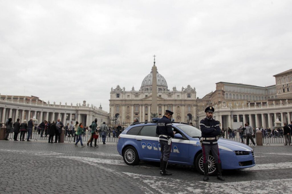 Spari in centro a Roma, ferita una donna nella zona del Vaticano